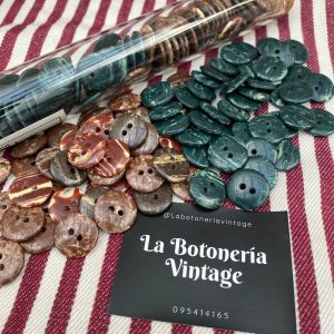Tubo de Vidrio con Botones