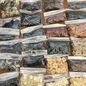 Caja Surtida con Tonos Rústicos