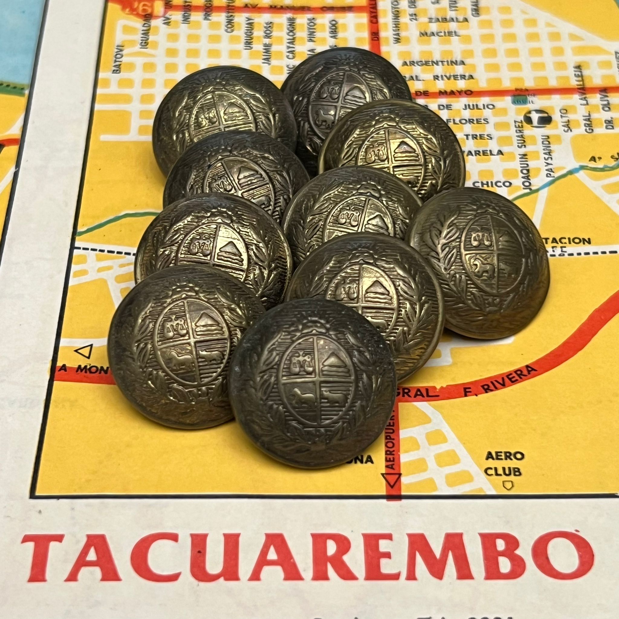 10 Escudos de la R.O.U