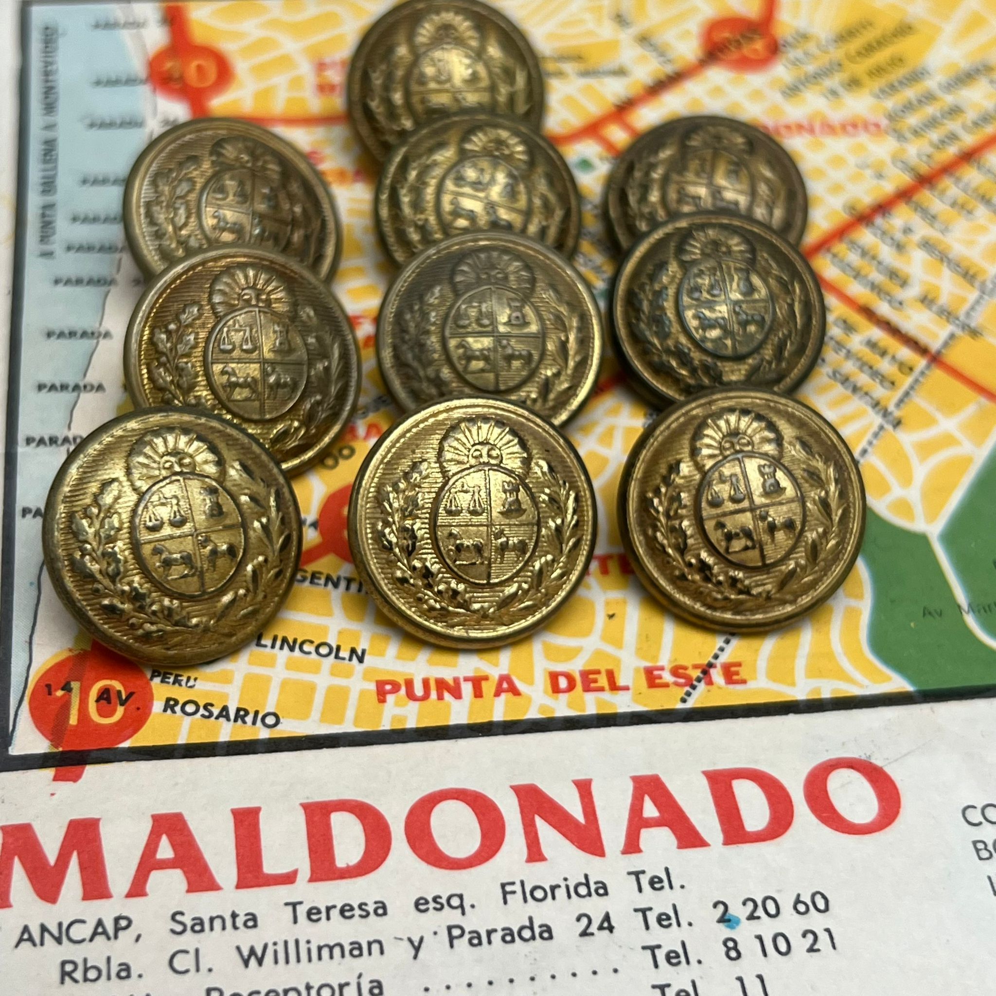 10 Escudos de la R.O.U