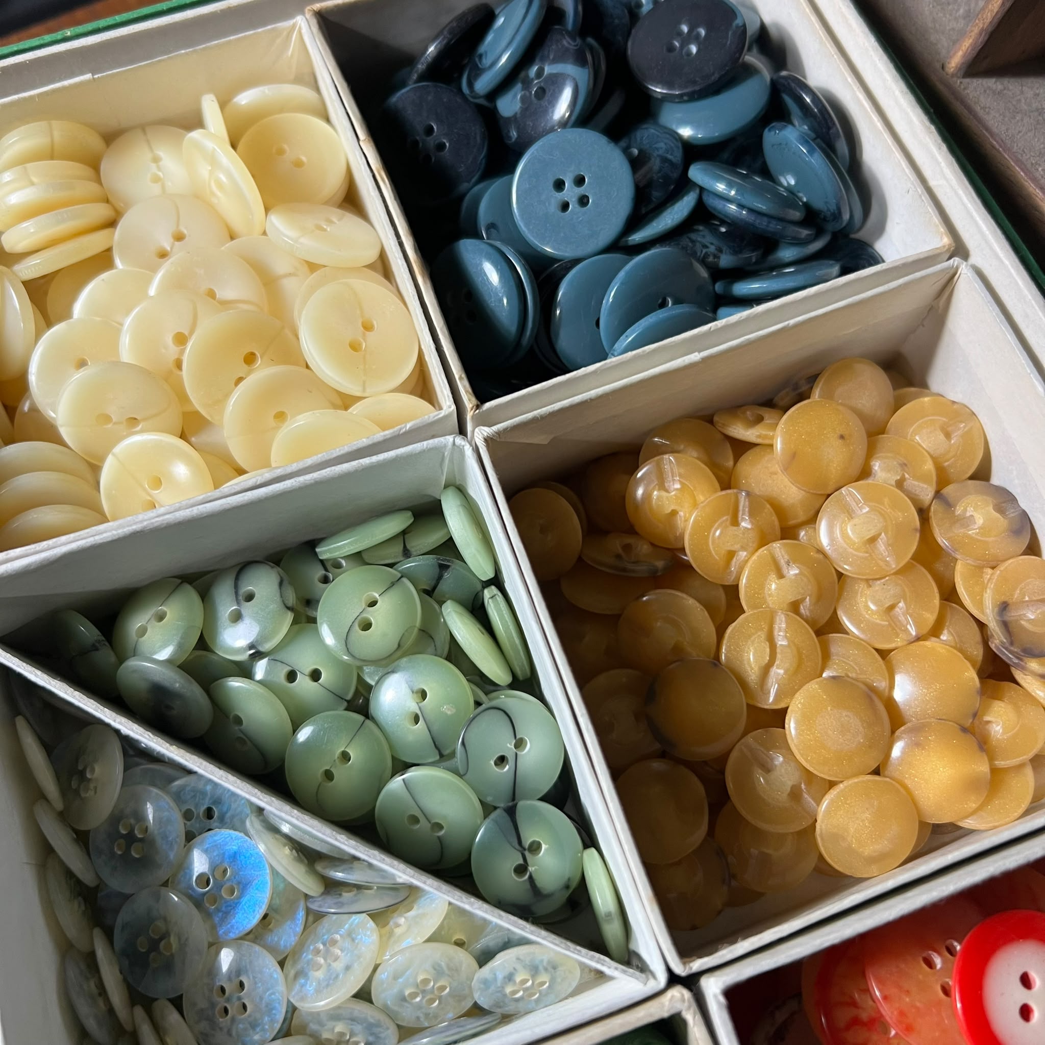 Caja con 760 unidades - Imagen 9