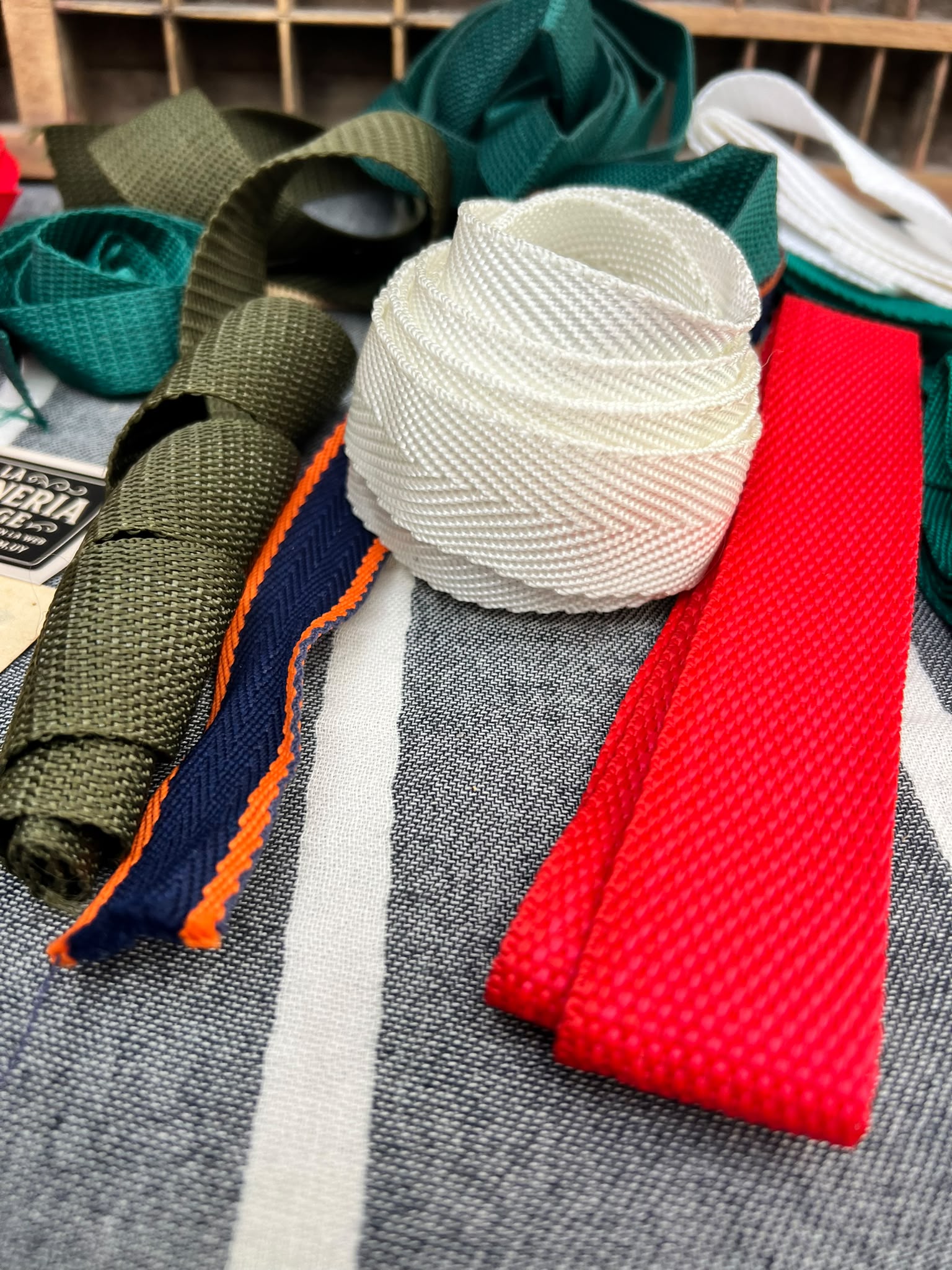 Lote de Cinta Mochila! - Imagen 5