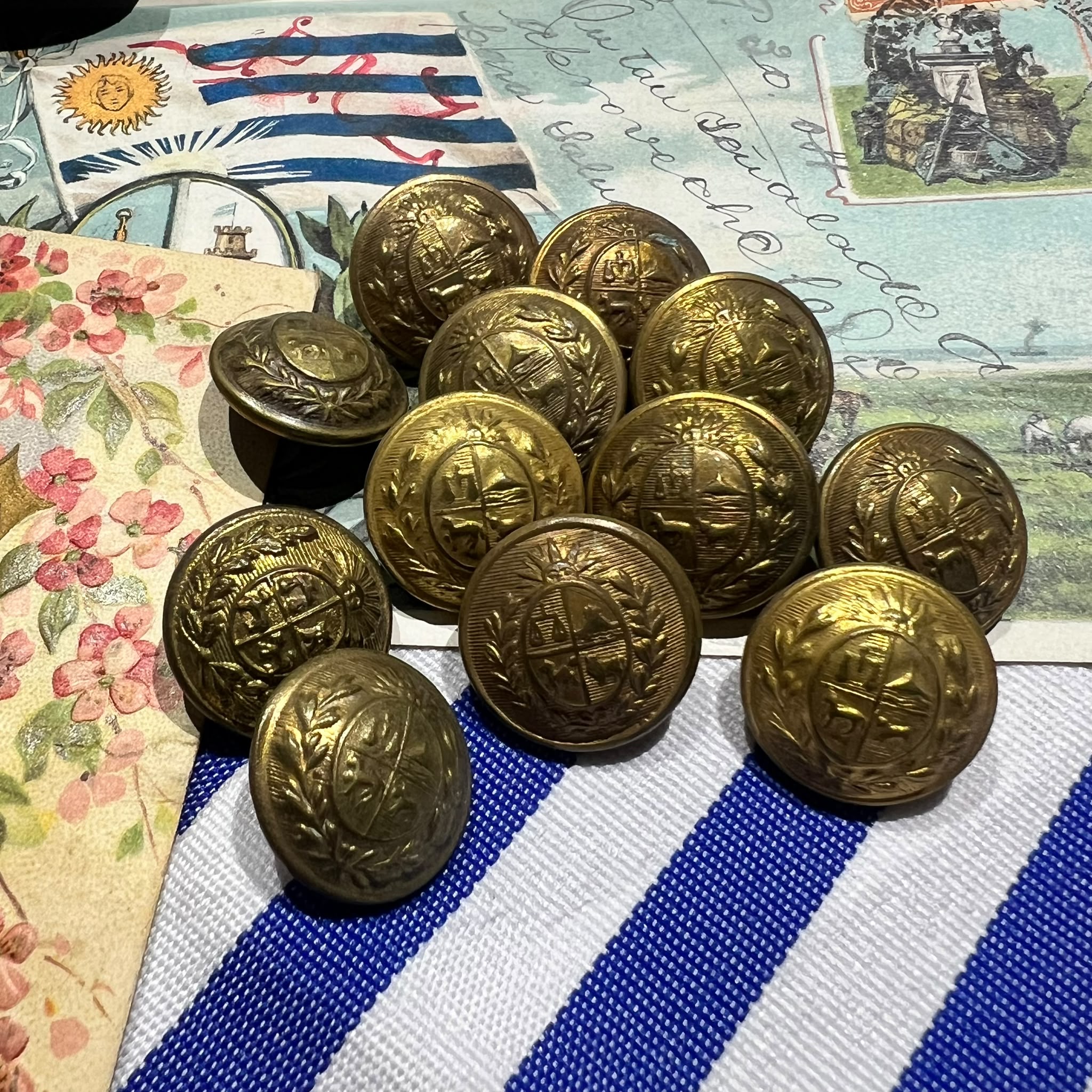 12 escudos de Uruguay - Imagen 2